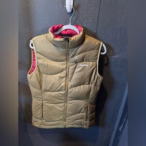Women’s Rossignol Olive Puffer Vest Size Medium